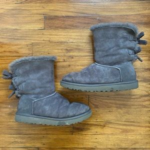 UGG Bailey Twinface Genuine Shearling Wool Boot Corduroy Bows Size 8